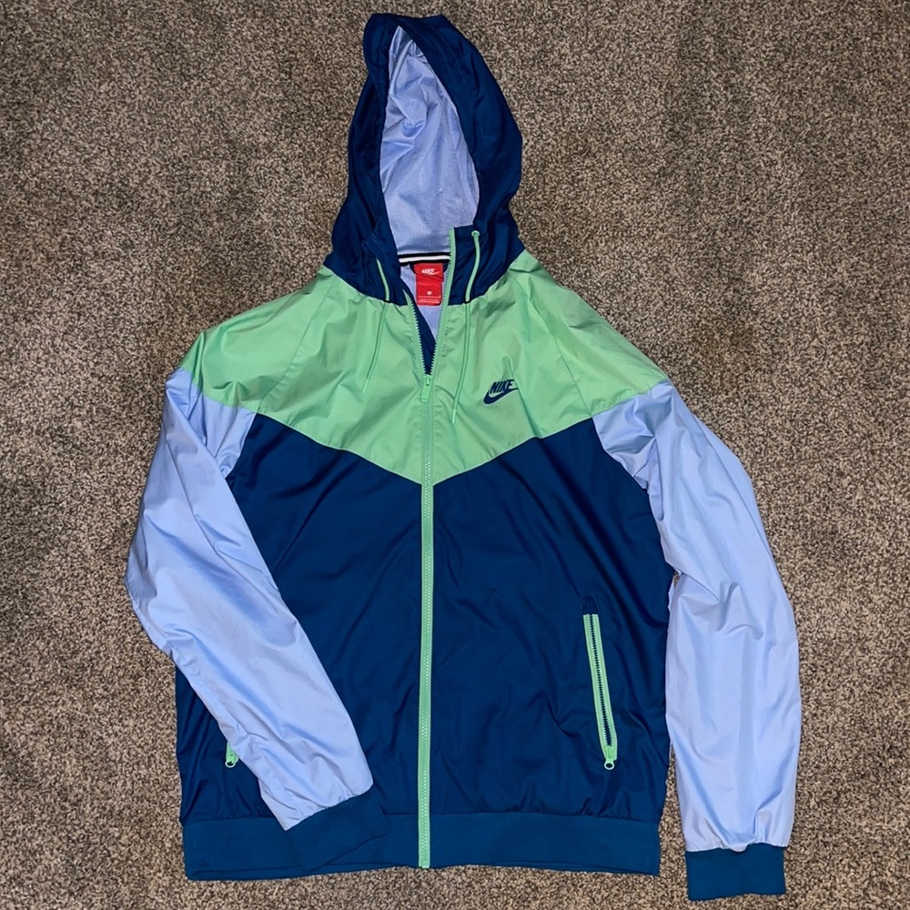 Nike Windrunner jacket wind breaker green blue!!! Very nice!!